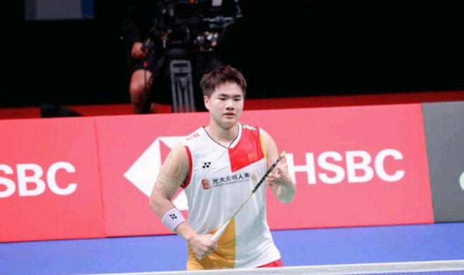 足球的一支 足球的一支