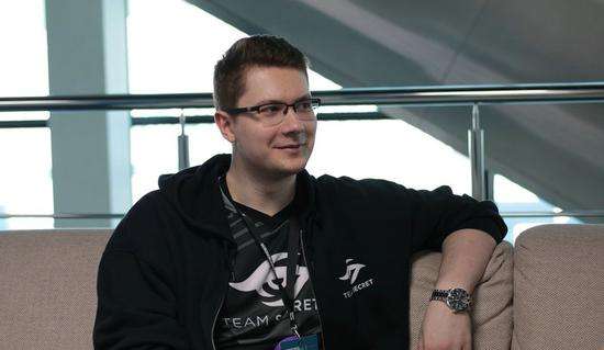 个赛季在联 个赛季在联