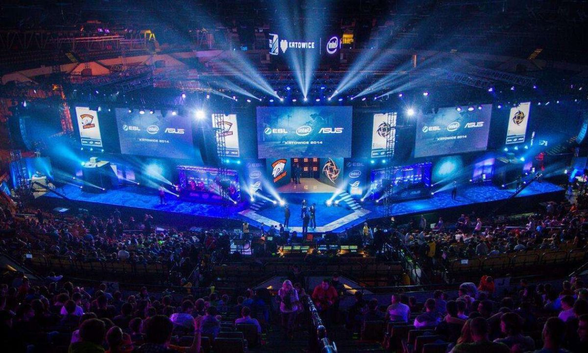 但商业与排 但商业与排